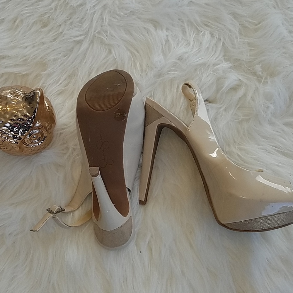 Heals - Picture 3 of 4